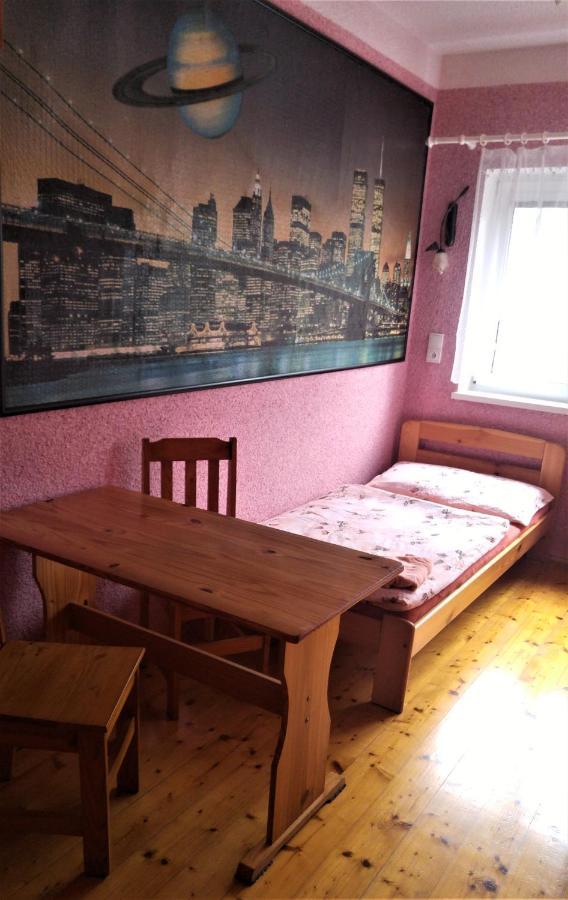 贝科夫公寓 Bečov nad Teplou 外观 照片