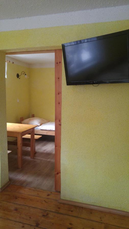 贝科夫公寓 Bečov nad Teplou 外观 照片